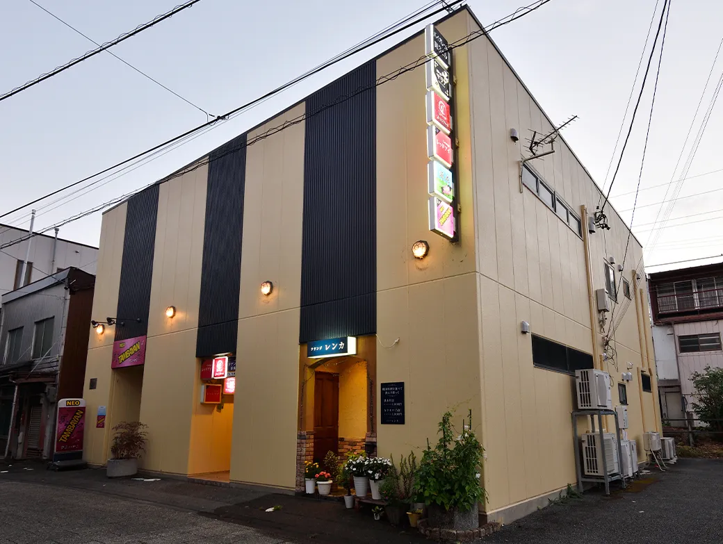 ビル入口